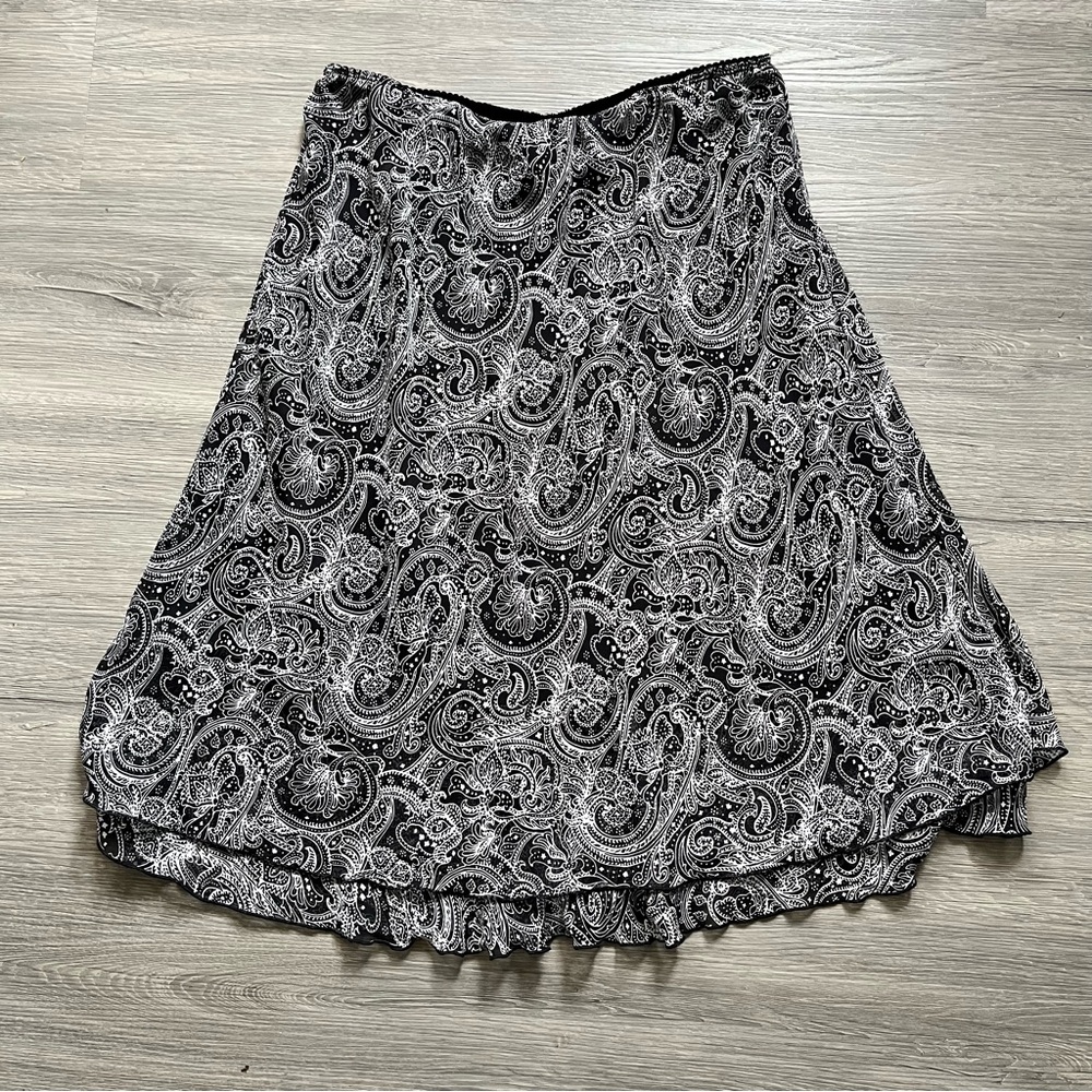 Black and White Paisley Sheer Layered Midi Skirt